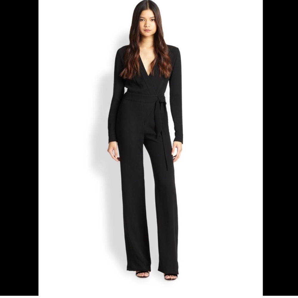NWT Diane Von Furstenberg Margot jumpsuit - black size 6